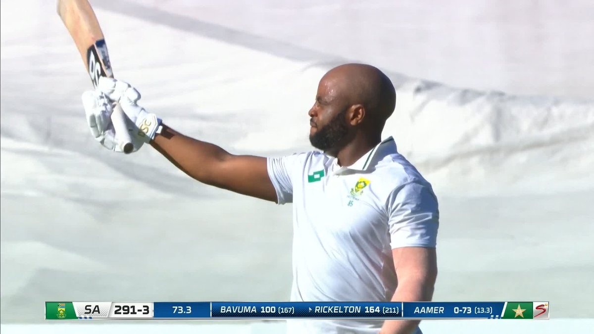 He's done it! 👏 An emotional Temba Bavuma joins his partner Ryan Rickelton in today's Century Club 💯