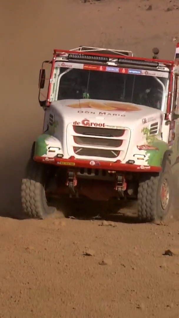 Those BIG TRUCKS are back in action and we just love it ๐ โค๏ธ #Dakar2025