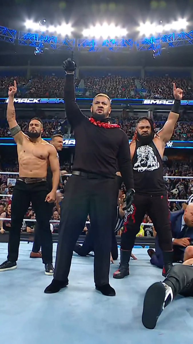 THERE CAN ONLY BE ONE TRIBAL CHIEF! ☝️ 😤 #SmackDown