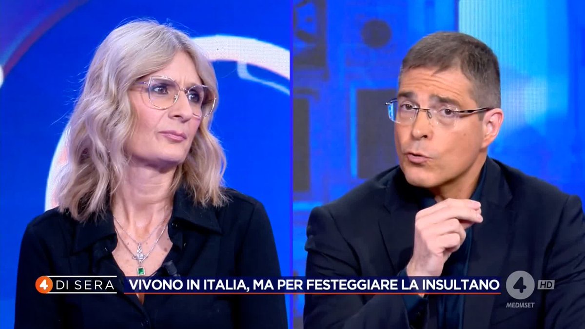 Insulti al Paese in Piazza Duomo e violazioni delle norme, Daniele Capezzone: "Il Sindaco di Milano tace da 3 giorni" Cosa ne pensate? #4disera in diretta su #Rete4 e in streaming su Mediaset Infinity