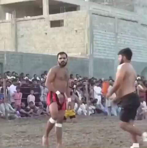 Whatever the fuck going on red and black shorts the Michael Jordan of it