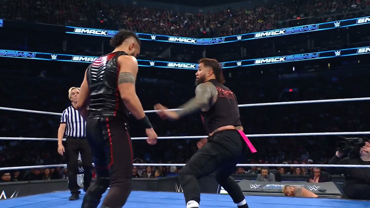 The Usos and Sami Zayn are taking it to The Bloodline! #Smackdown