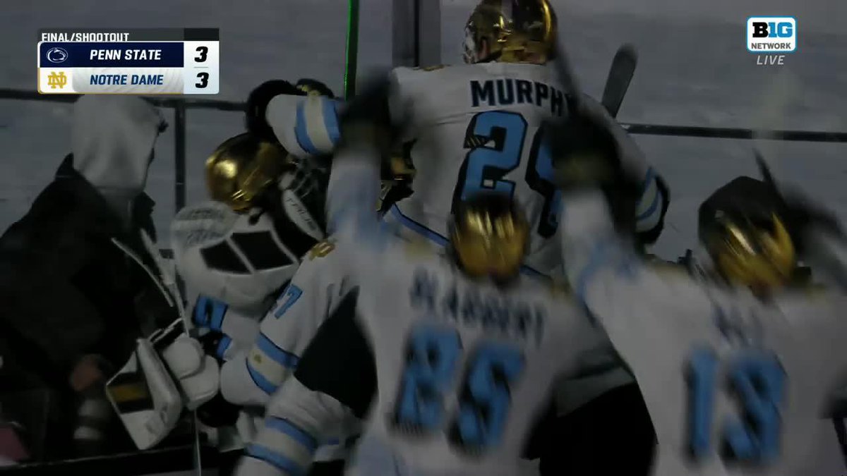The Fighting Irish snag the W after an 8-round shootout 👏😲 #B1GHockey x Notre Dame Hockey
