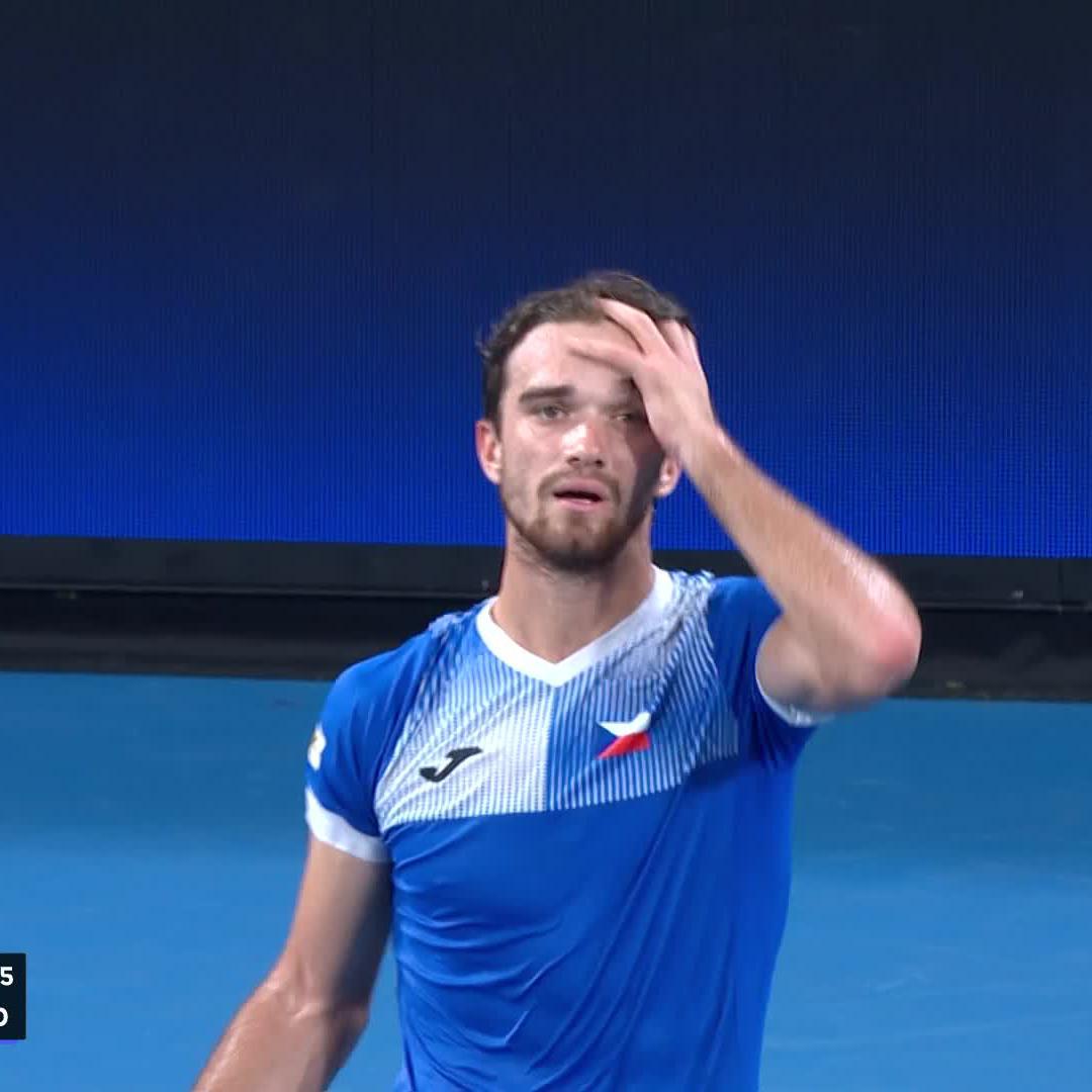 Not the ending we wanted to see. In the midst of a rollercoaster second set, Tomas Machac retires to send team USA into the #UnitedCup final