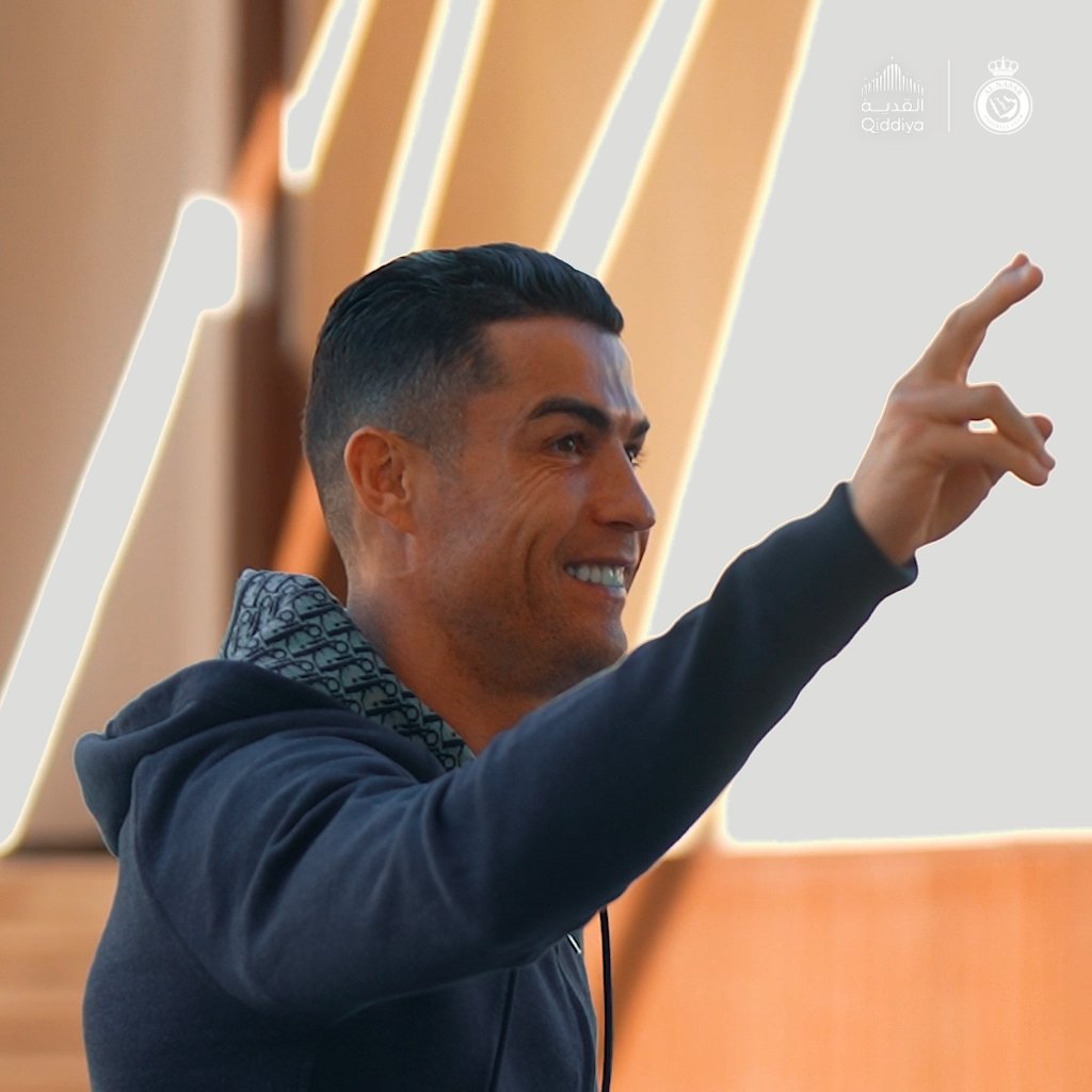 نجـومنا يصلـون لناديهـم 🤩 استعـدادًا لتدريب السبـت 💛