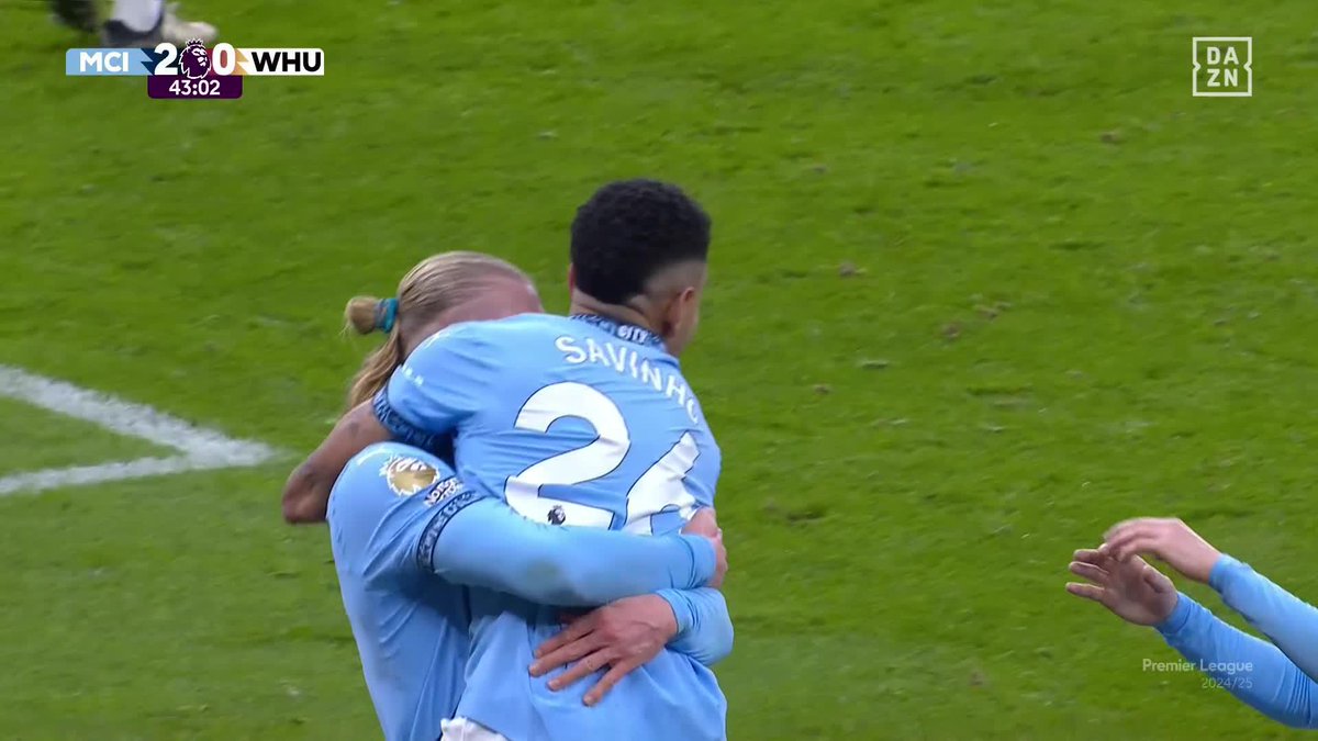 ¡Ay Savinho, cuánto te echan de menos por Girona! 🔥 ¡HAZ LO QUE QUIERAS, ANDA! ✨ El centro a Erling Haaland, envuelto y con lazo 🎁 #PremierLeagueDAZN ⚽ 🏴󠁧󠁢󠁥󠁮󠁧󠁿