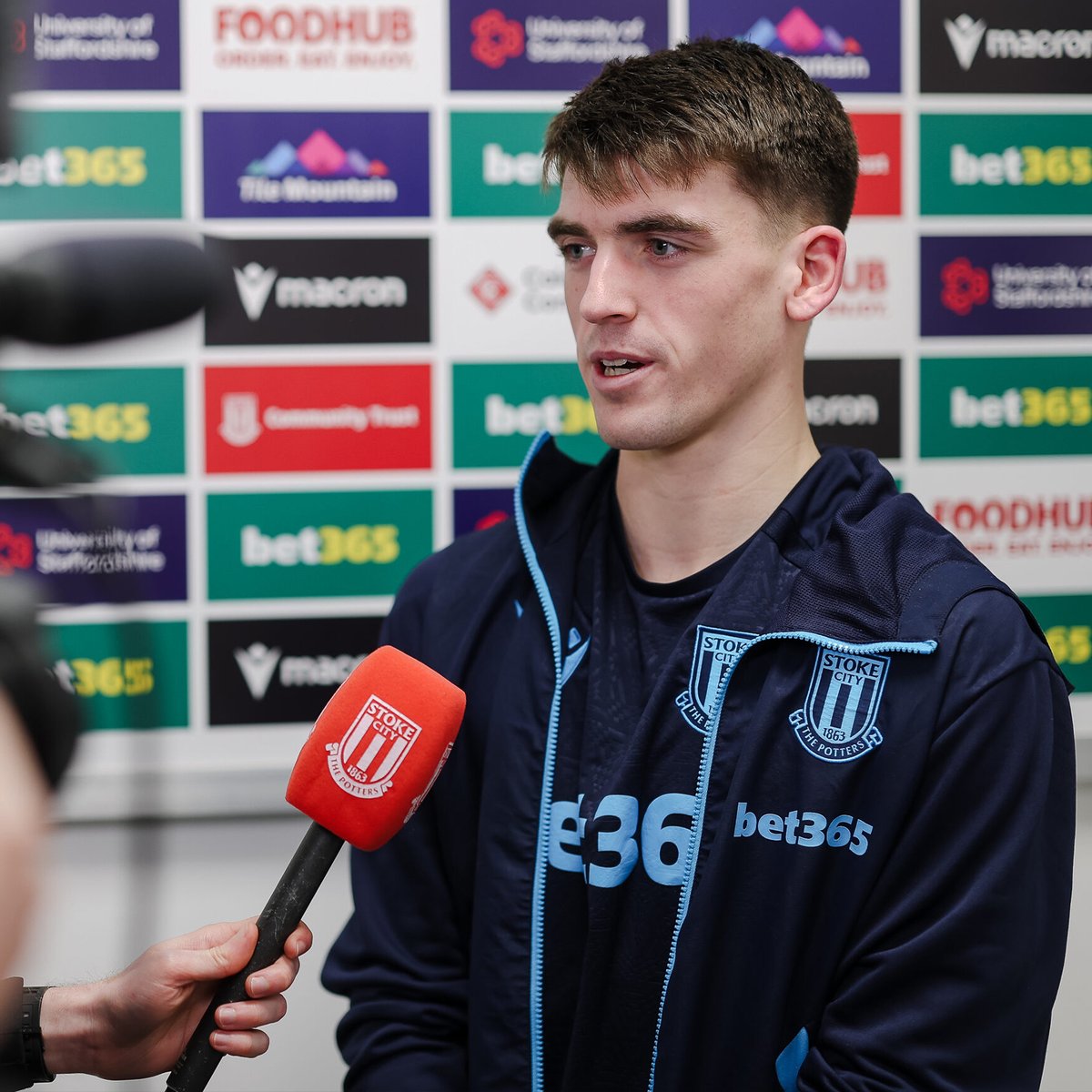 "A five point week, but we need to push on." Post-match reaction from Andy Moran ⤵️