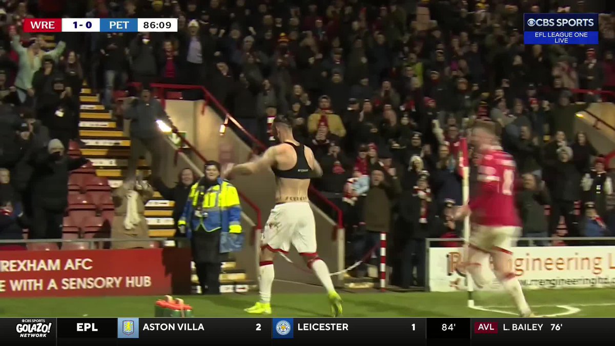 WREXHAM SCORE LATE WINNER AND THE CHASE FOR BACK-TO-BACK-TO-BACK PROMOTIONS GATHERS MORE MOMENTUM 🐲 STEVEN FLETCHER'S THIRD WINNING GOAL IN THE LAST FOUR GAMES 🔥