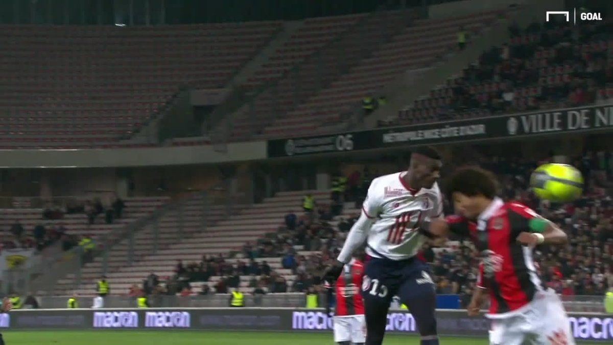 This should have been a penalty against Dante too ๐
๐๐๐๐ PGMO is a joke ๐๐๐๐คฃ๐คฃ๐น