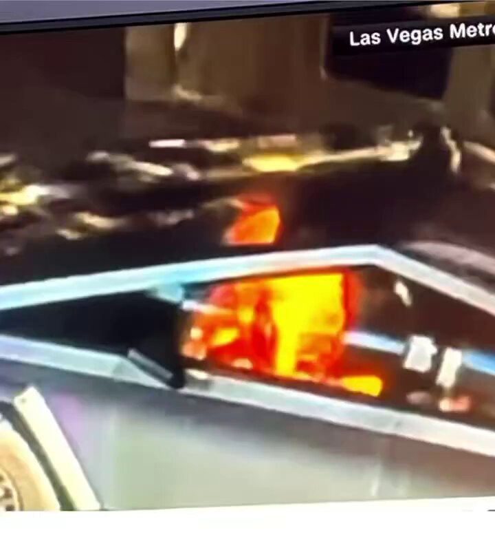 HOLY SH*T... Matthew Livelsberger (if it's really him) was DEFINITELY alive when the Telsa Truck exploded. He didn't shoot himself in the head before the explosion... Look at the head moving!