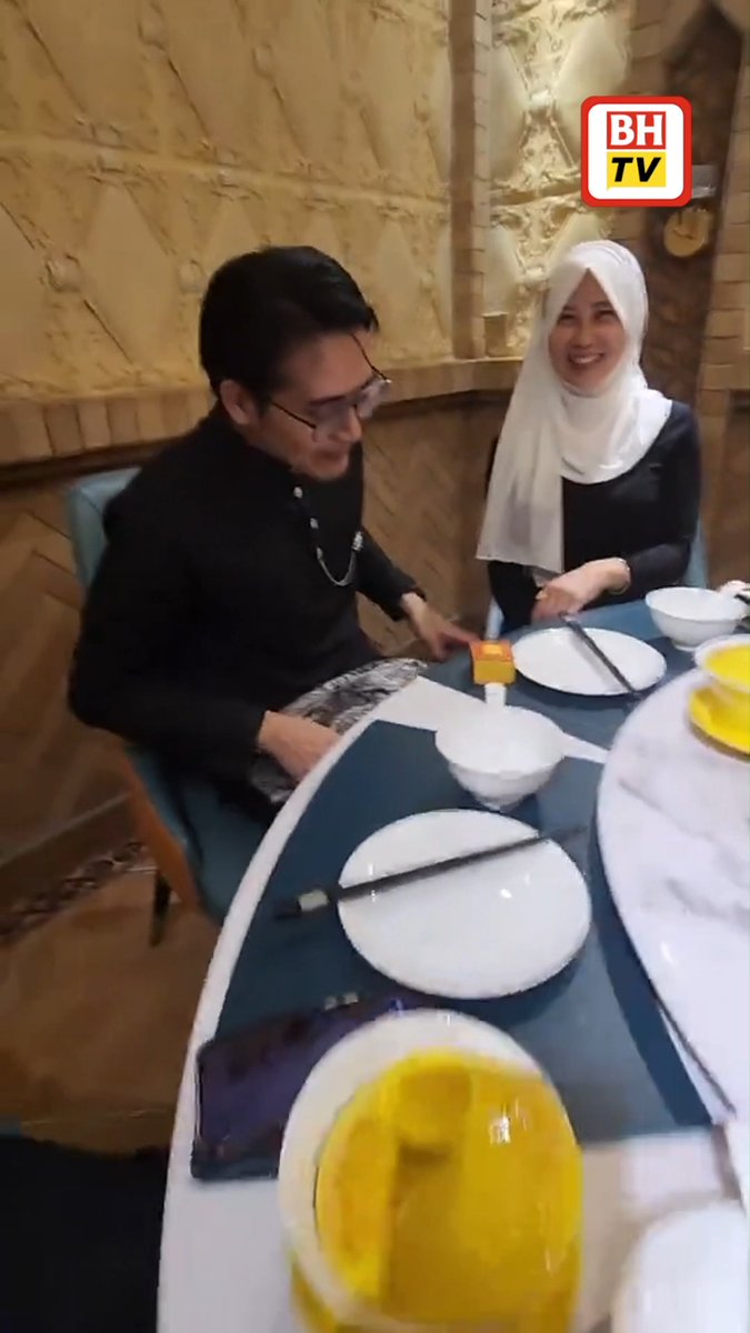 Tips untuk yang masih single.. Bila duduk di tempat orang, rajin-rajinkan diri bertanya di mana kedai dobi terdekat..🤔