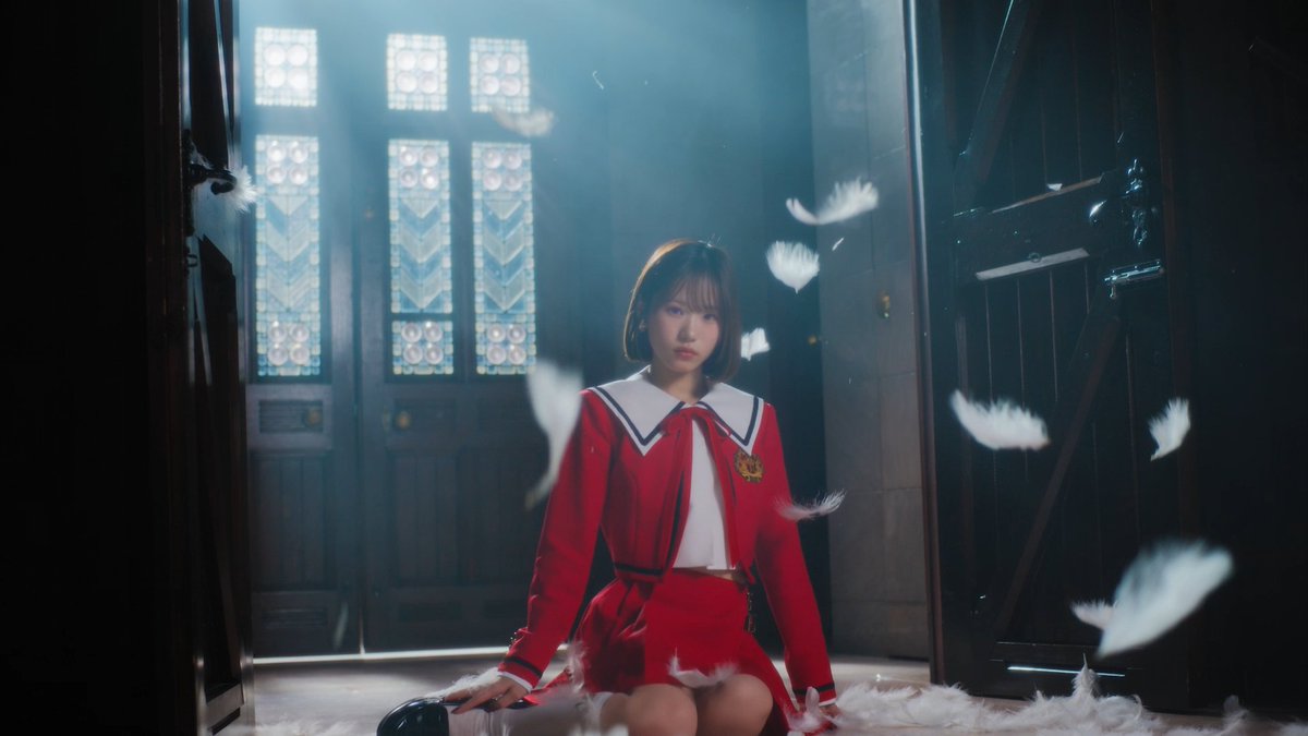 [📢𝐓𝐨𝐝𝐚𝐲] 🌹RealRomantic Debut Showcase "𝐇𝐄𝐋𝐋𝐎"🌹 START：17:00 YouTube Liveにて全編無料配信📡ˎˊ˗ 🔗 公演の感想は #RR_HELLO でお待ちしております✨ 本日公開のMVも要チェック👀 #RealRomantic #リアロマ #RR_HELLO