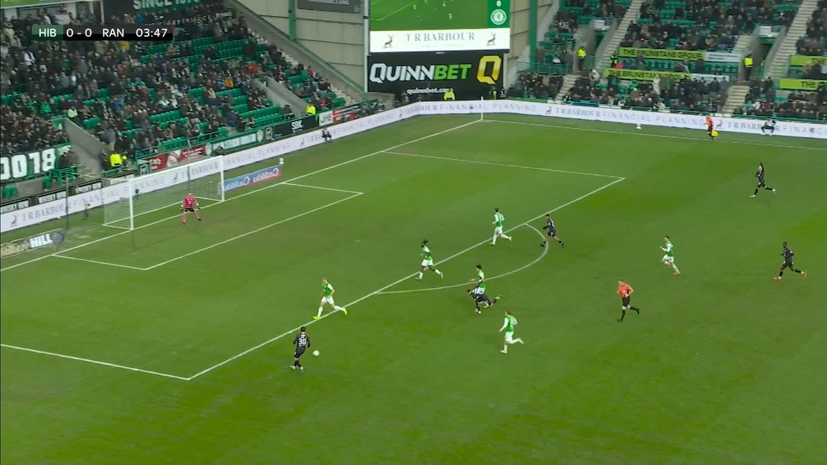 💪 𝗦𝗲𝘁𝘁𝗶𝗻𝗴 𝘁𝗵𝗲 𝘁𝗼𝗻𝗲 𝗲𝗮𝗿𝗹𝘆! Hamza Igamane opens the scoring within four minutes at Easter Road ⤵️
