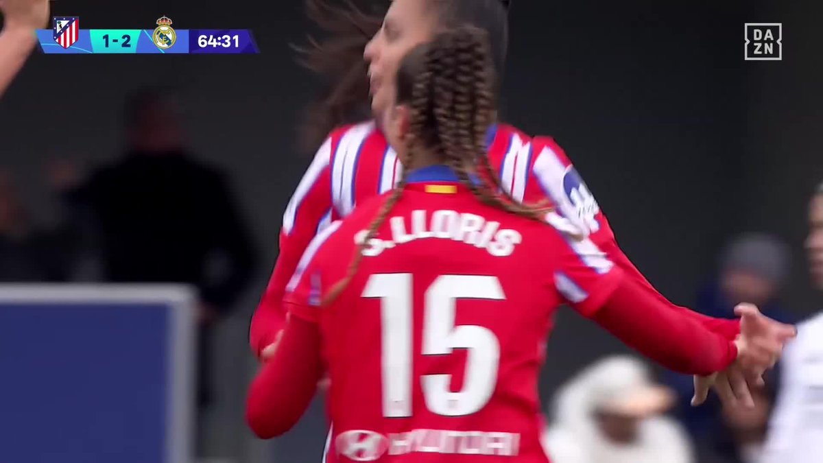 ES IMPOSIBLE PEGARLE MEJOR AL BALÓN 🔥🔥🔥 La barbaridad de Silvia LLoris para que el Atlético de Madrid Femenino siga creyendo en el derbi 🔴⚪ #LigaFenDAZN ⚽