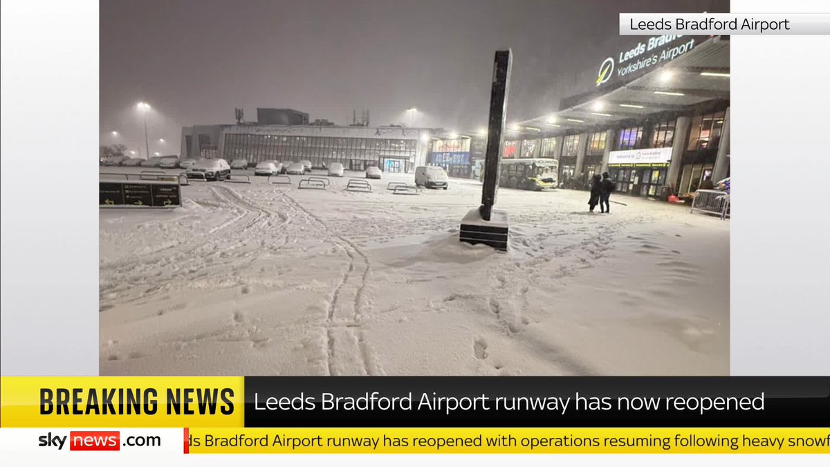 BREAKING: Leeds Bradford Airport runway has now reopened after it was temporarily closed due to ongoing heavy snowfall 📺 Sky 501, Virgin 602, Freeview 233 and YouTube