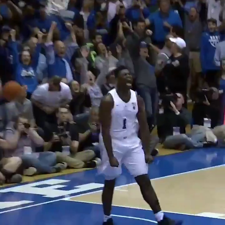 Six years ago today, Zion Williamson pulled off the 360 dunk at Cameron Indoor 😈🔥
