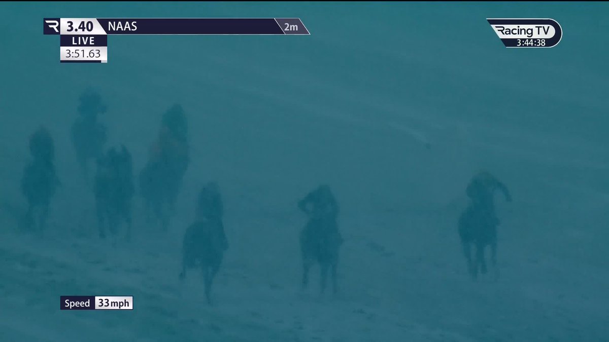 A VERY apt winner of the bumper! 💡 Light Up The Dark runs out an impressive winner of the finale in difficult conditions. Joseph O'Brien | Naas Racecourse