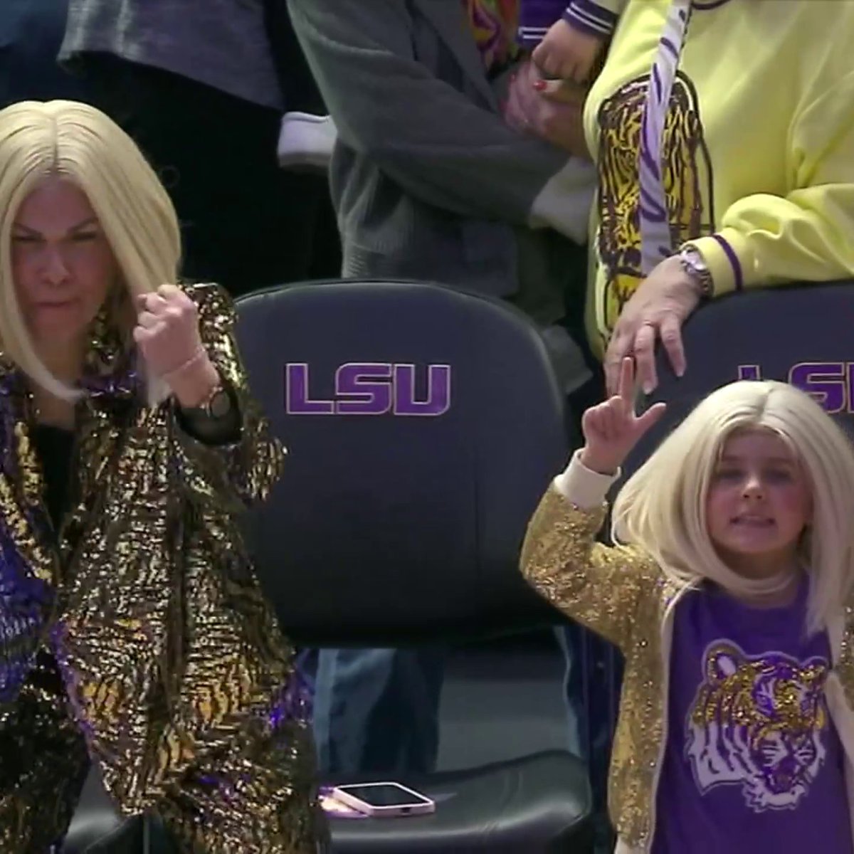 Dress like Kim Mulkey day at LSU Women's Basketball 😂