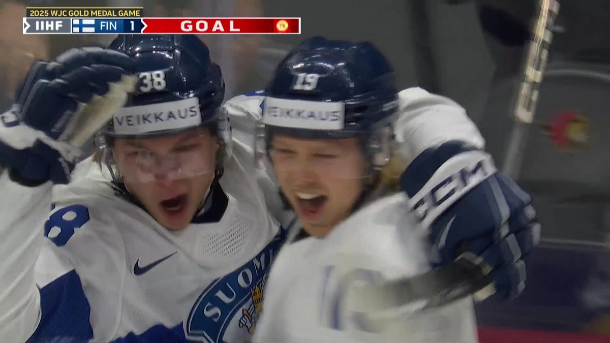 Jesse Kiiskinen is on fire!🔥Finland is on the board!🇫🇮 #USAFIN #WorldJuniors #IIHF Leijonat.fi