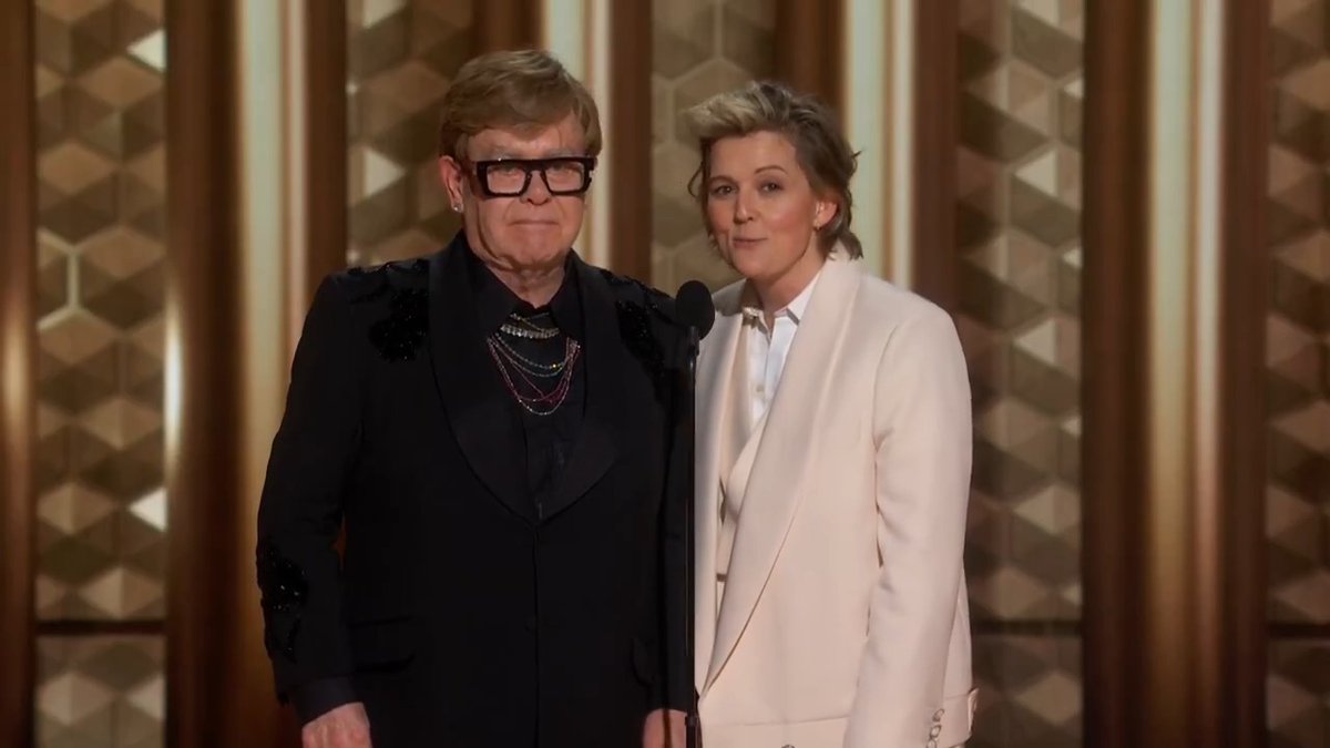 The brilliant Brandi Carlile and Elton John are here to present the #GoldenGlobes award for Best Score – Motion Picture! 🎼