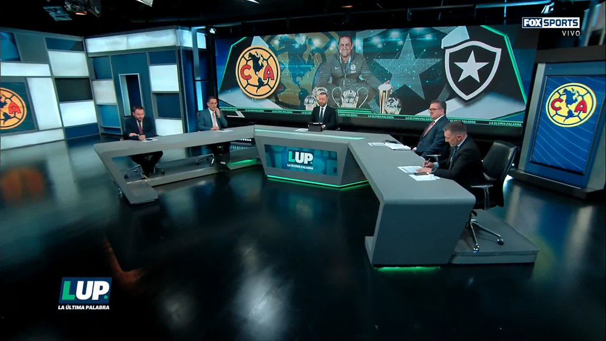 ¿JARDINE SE EQUIVOCA AL ELEGIR AL AMÉRICA Y NO A BOTAFOGO? 🤔🦅 Jardine se queda como DT del América y aquí les hacemos la pregunta encuesta "Si el Botafogo realmente hubiera querido a Jardine, sería su técnico" #LUP