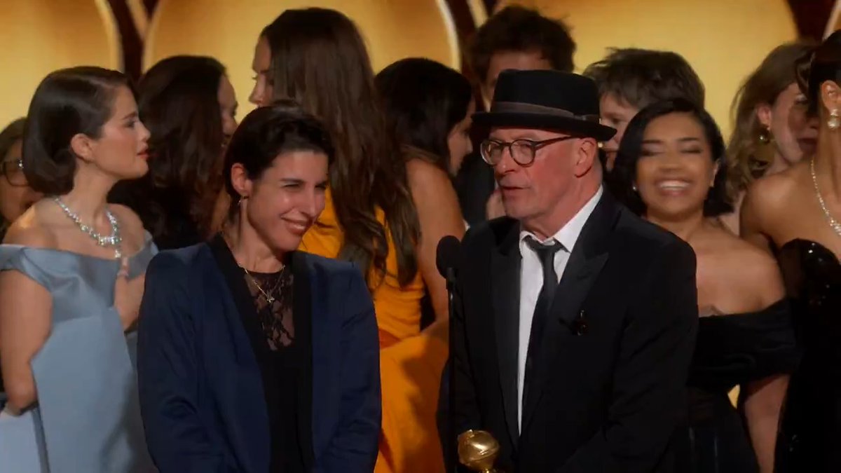 A huge congratulations to Emilia Pérez for taking home the #GoldenGlobes award for Best Picture – Musical/Comedy! 👏
