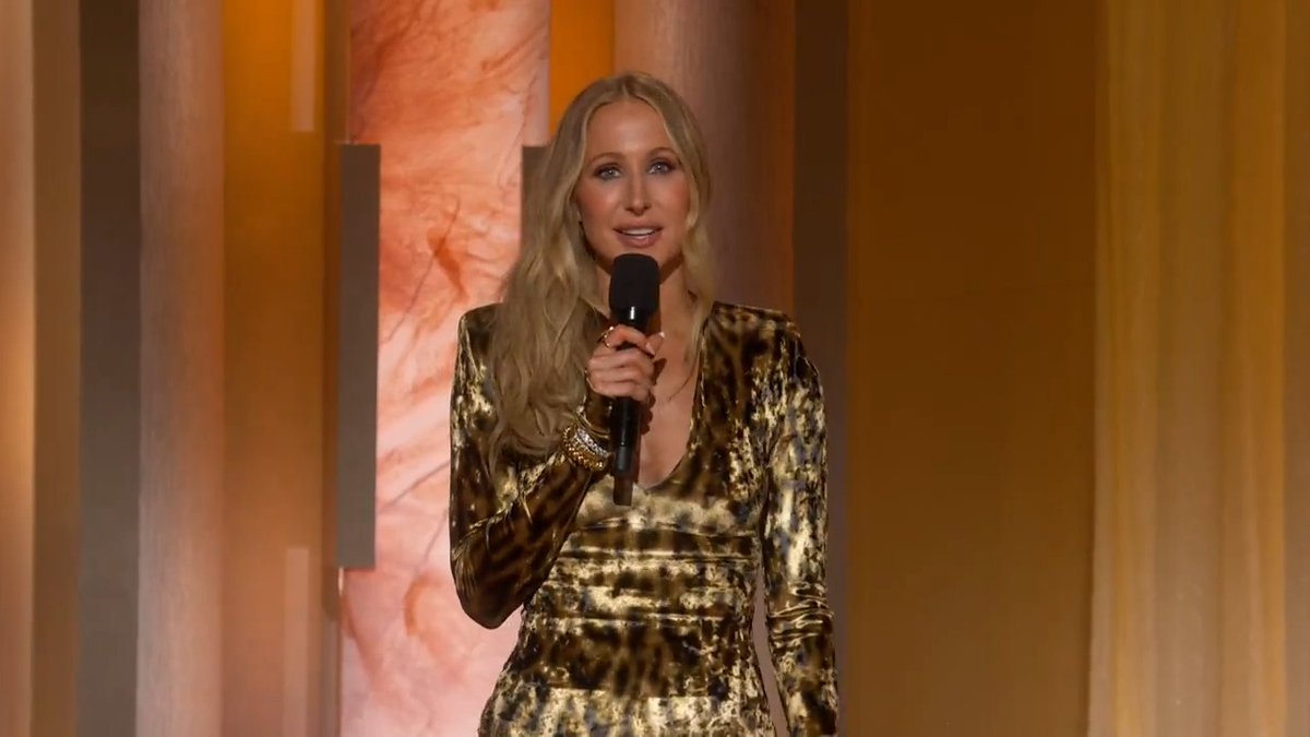 A huge round of applause 👏 to our host who gave us the most LOLs, Nikki Glaser. &amp; that's a wrap on the 82nd Annual #GoldenGlobes! Congratulations to tonight's winners 🏆