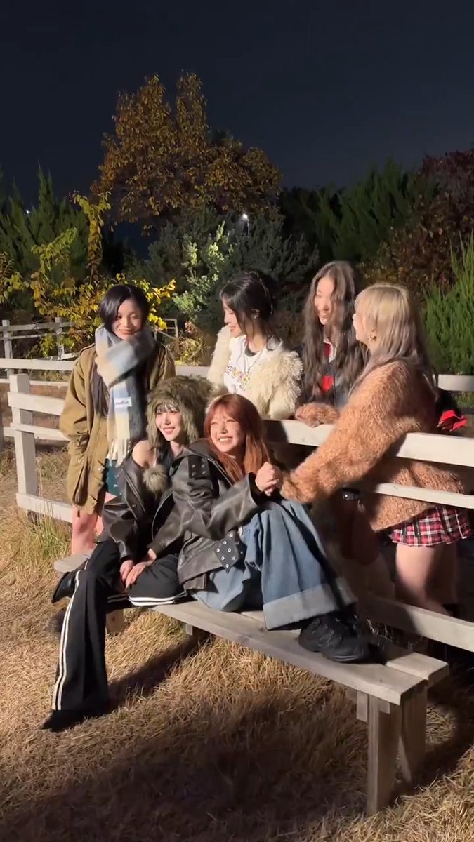 ❤*.(돌고 돌아 시간 속에 다시 만났어).*❤ 🔗 🔗 🔗 #여자친구 #GFRIEND #Season_of_Memories #우리의다정한계절속에 🧭