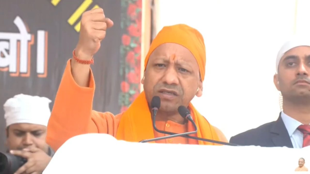 सकल जगत में खालसा पंथ गाजे, जगे धर्म हिंदू, सकल भंड भाजे।