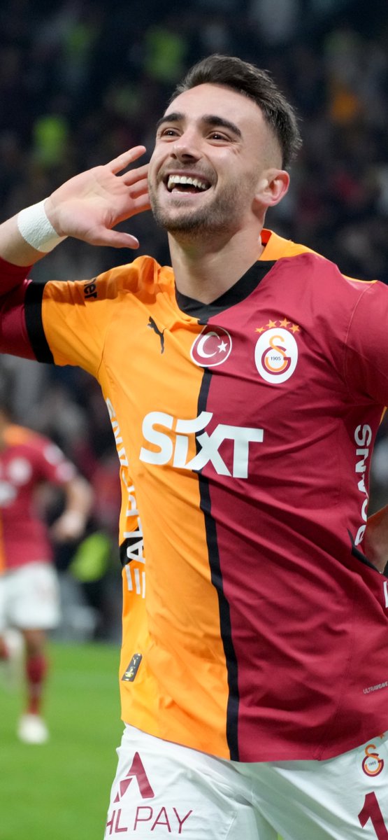 ✨ Sara ➡️ Mertens ➡️ Yunus ⚽️ Yunus Akgün 💫