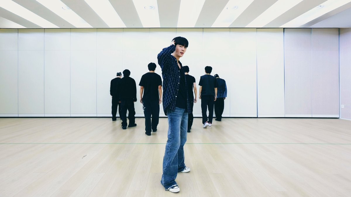 SF9 YOUNGBIN - 'BOHEMIAN' DANCE PRACTICE ✔ #SF9 #에스에프나인 #영빈 #YOUNGBIN #BOHEMIAN