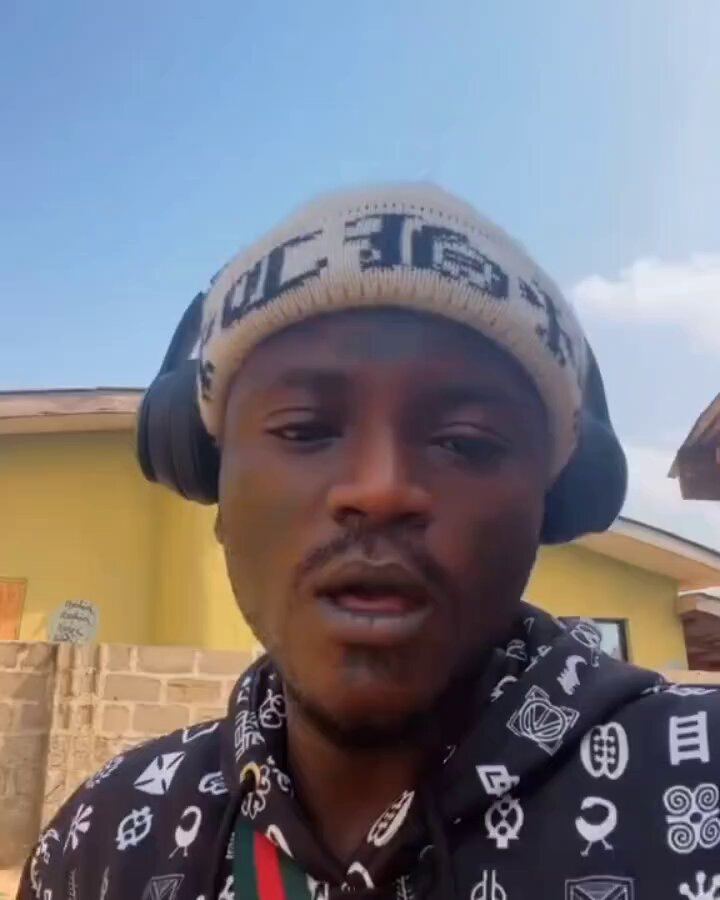 Singer Portable Zazzu keep pressing Ibadan people neck as he show up his Mansion... 😂🤣