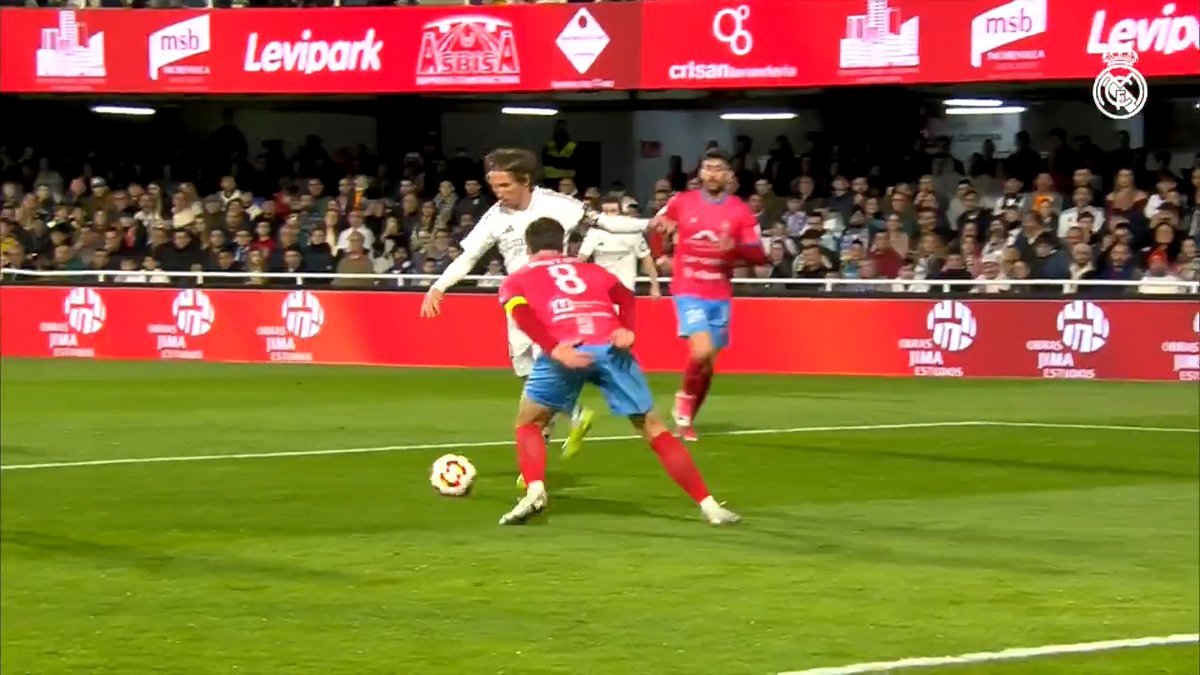 📹 HIGHLIGHTS 📹 🆚 Club Deportiva Minera 0-5 @RealMadridEN #LaCopaMola
