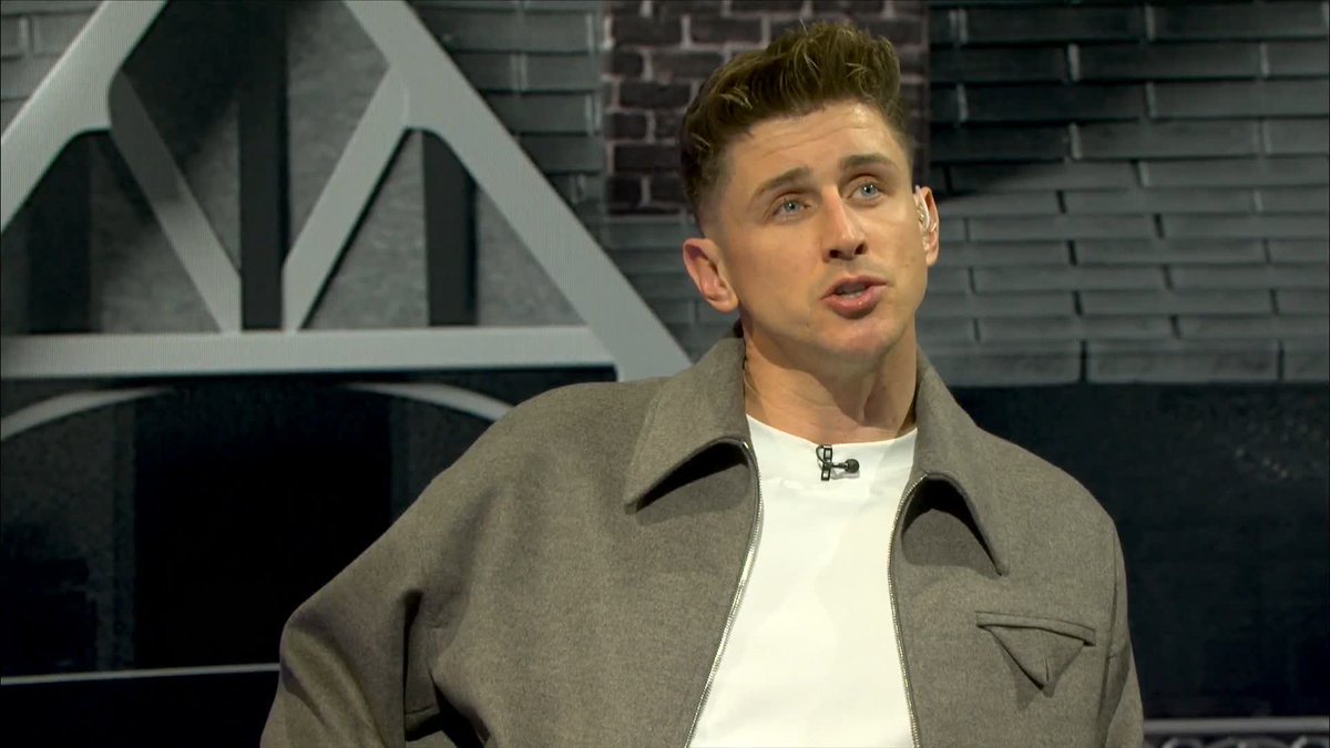 "In my opinion I don't think he gets the recognition he deserves in the Premier League" The best player Tom Cairney has played with? 🤝