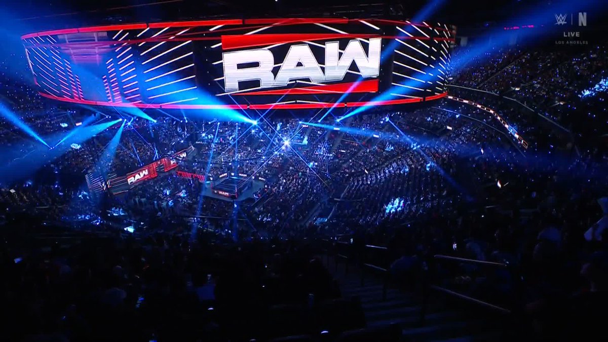 WWE Hall of Famer HULK HOGAN is here on #RawOnNetflix!