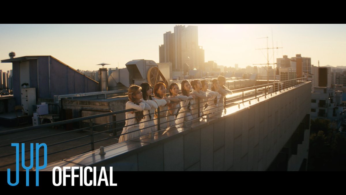 𝐍𝐢𝐳𝐢𝐔 𝟏𝐬𝐭 𝐌𝐢𝐧𝐢 𝐀𝐥𝐛𝐮𝐦 『𝐀𝐖𝐀𝐊𝐄』 NiziU(니쥬) 「YOAKE」 M/V Pre-Release ໒꒱ 2025.1.8 WED (JST) CD Release ໒꒱ 2025.2.5 WED (JST) #NiziU #ニジュー #니쥬 #WithU #NiziU_1stMiniAL #AWAKE #NiziU_AWAKE #YOAKE #NiziU_YOAKE