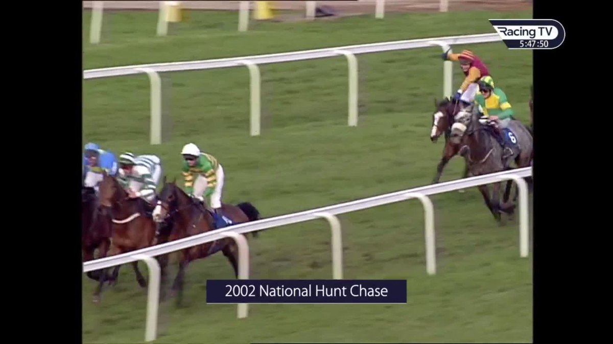 🧵Some of horse racing’s greatest ever rides (add your favourites in the comments) 2002 NH Chase - Rith Dubh The legendary JT McNamara produced one of the best ever Cheltenham Festival rides