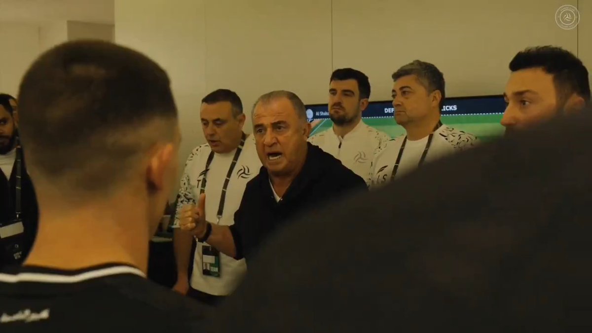 Fatih Terim'in Al Shabab'ta ilk maçında soyunma odası konuşması.