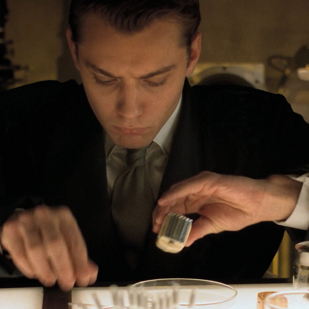 Evening viewing recommendation? On Criterion Channel, watch Andrew Niccol's GATTACA (1997)—one of the most intelligent and thought-provoking science fiction films of the 1990s—starring Ethan Hawke, Uma Thurman, and Jude Law! Now playing in our Surveillance Cinema collection!