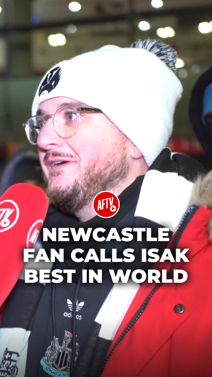 Newcastle fans think Isak is the best striker in the world right now! 🌍 #FanCams