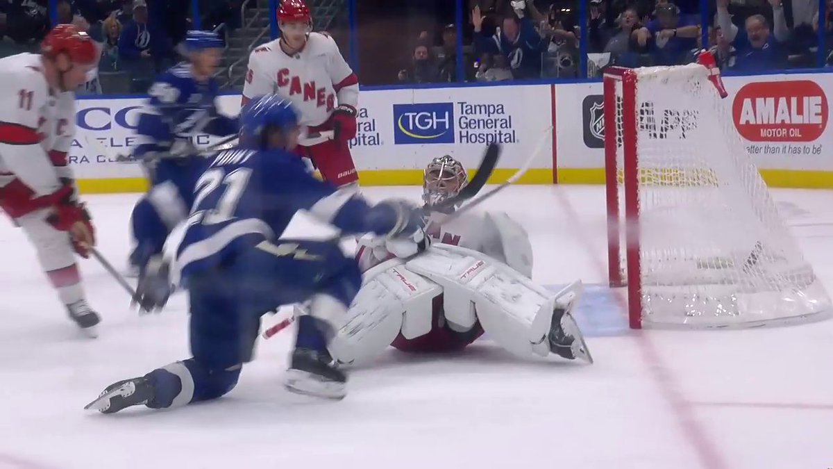 BRAYDEN POINT CALLED GAME ⚡ He scores the winner with 52 seconds on the clock!