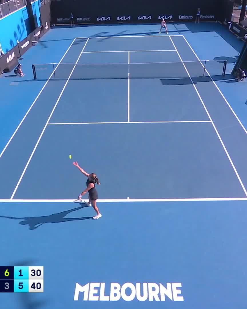 Maja Moves On 🇵🇱 Maja Chwalinska gets through Marie Benoit 6-1, 3-6, 6-1 to advance to the final round of qualifying 👏 #AO2025