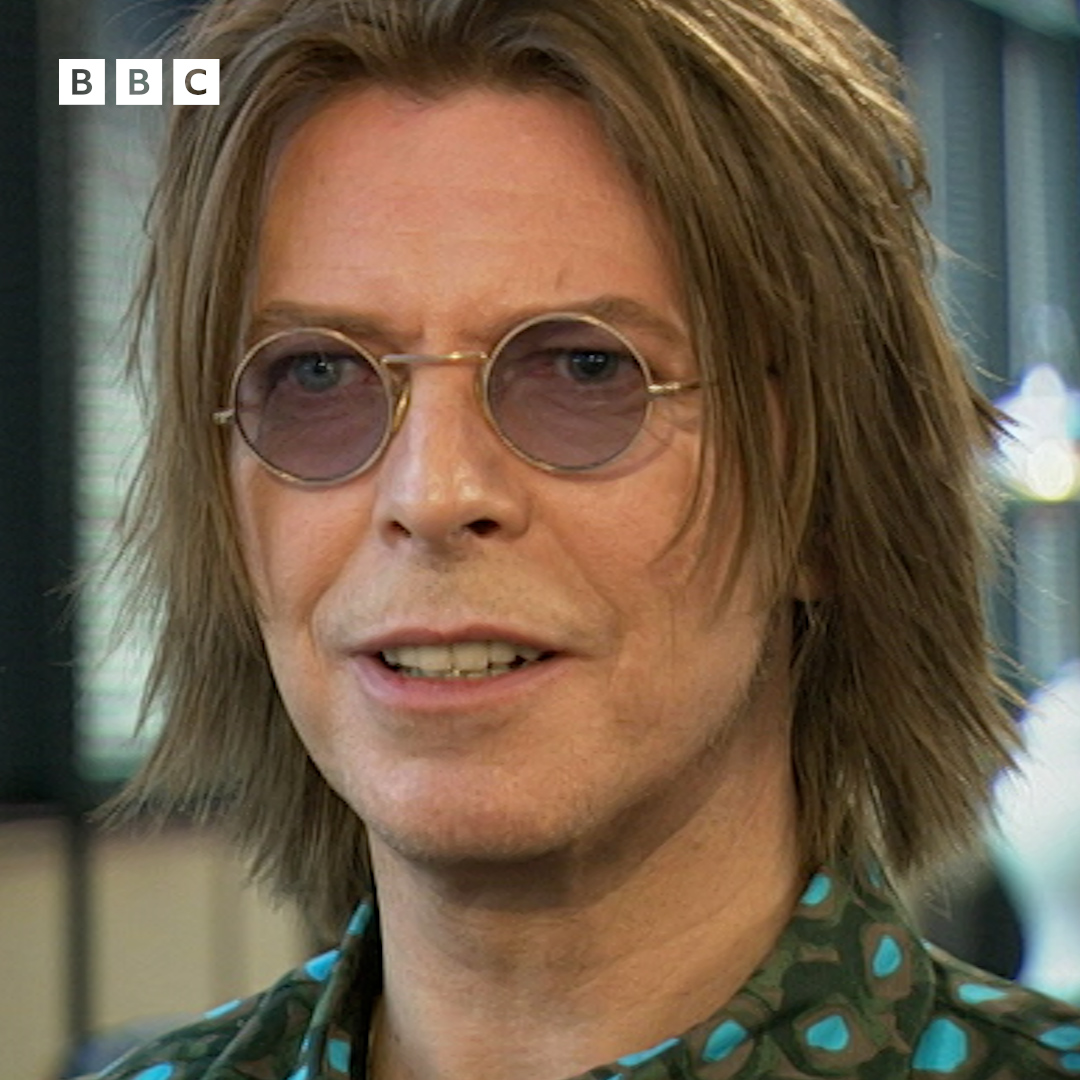 #OnThisDay 1947: David Robert Jones was born in Brixton, London. Better known as David Bowie, he spoke to The O-Zone in 2000 about topping best song polls, the internet and Glastonbury. #bbcarchive #davidbowie #theozone
