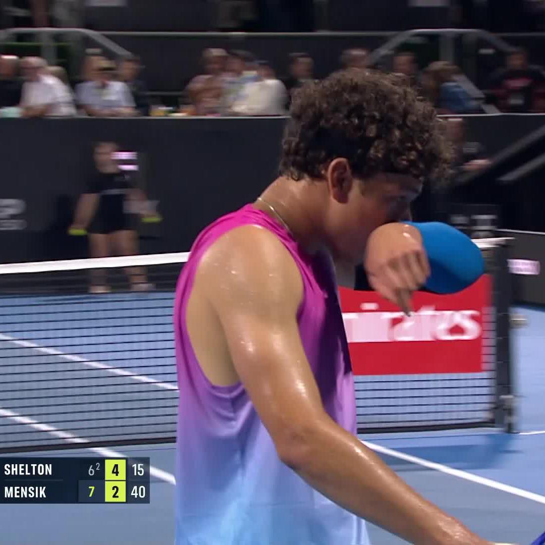 Blink and you'll miss it 😯 Ben Shelton #ASBClassic25