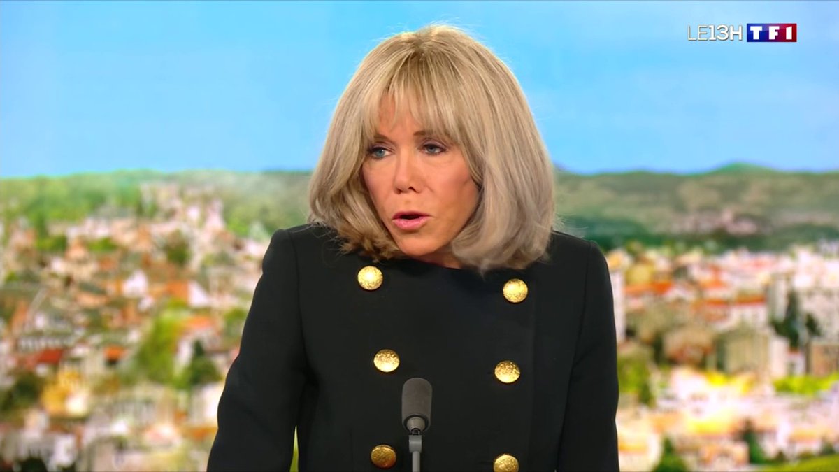 ▶️ Emmanuel Macron a-t-il changé ? Brigitte Macron : "Changé, non. Il est… Disons que parfois, ce qu’il entend, ça le meurtrit. C’est très difficile mais il ne le dit pas. S’il y a une chose qu’Emmanuel mérite, c’est le respect." #LE13H
