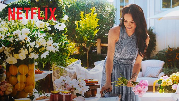 Aşk detaylarda saklıdır. ✨ Sevgilerimle, Meghan 15 Ocak'ta sadece Netflix'te.