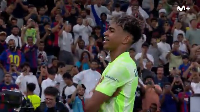 El control. La definición. Lamine Yamal lo hace todo bien...✨ #superSupercopa