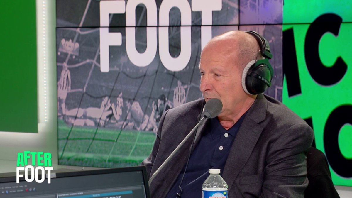 🔮 Le jour où Coach Rolland Courbis alias Rolland le Fakir a deviné en direct sur RMC tout ce qu'il allait se passer lors d'une séance de tirs au but. 😅 Un moment mythique et culte !