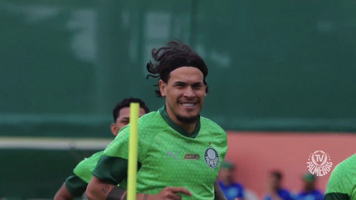 O trampo não para! 😰 Mais um dia de preparação finalizado na Academia de Futebol e eu trago pra vocês tudo o que rolou por aqui! Solta o play ▶️ ➤ #AvantiPalestra