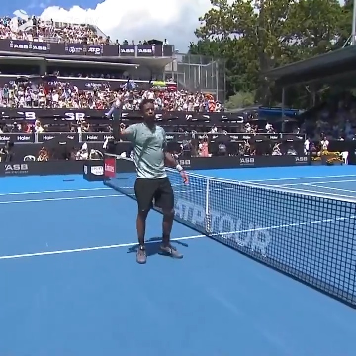 Lamonf, la victoire 😊 Gael Monfils becomes the oldest semi-finalist in ASB Classic history with his 6-3 6-1 win over Diaz Acosta. #ASBClassic25